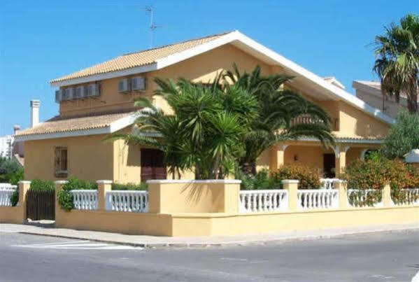 Hotel Mar Mediterraneo Сантяго де ла Рибейра Екстериор снимка